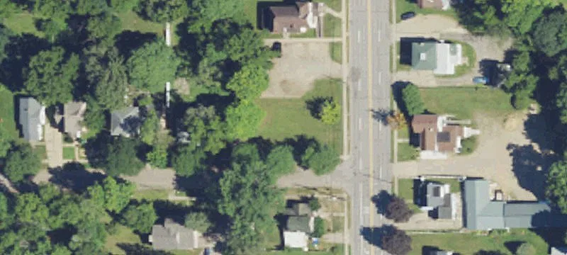 903 Eaton St