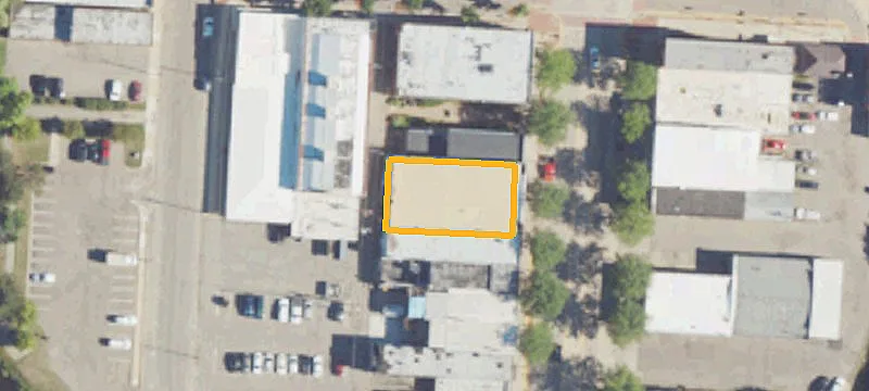 220 Main St