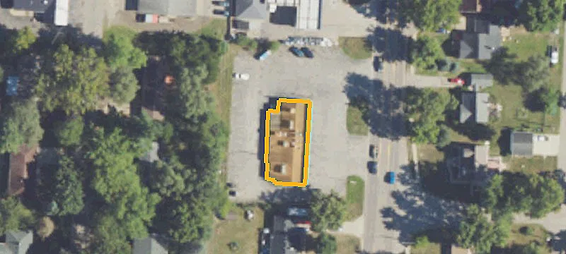 1208 Main St