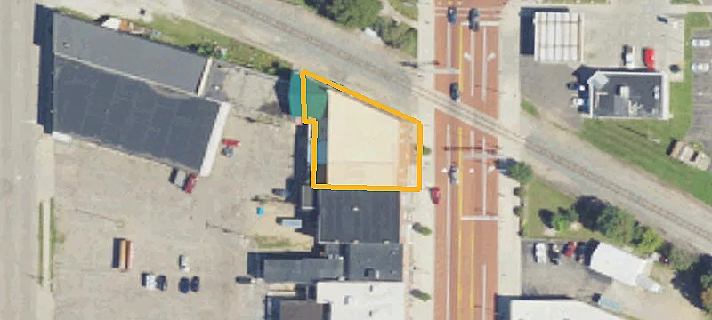 205 Superior St