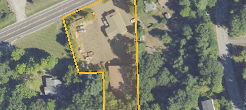 6410 Ctr Rd