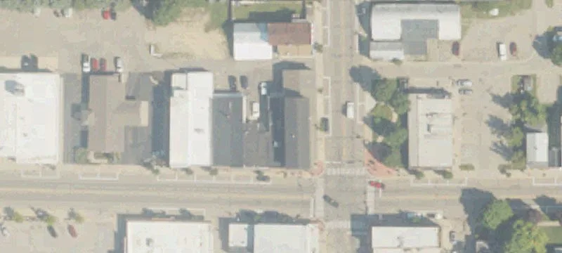 106 Superior St