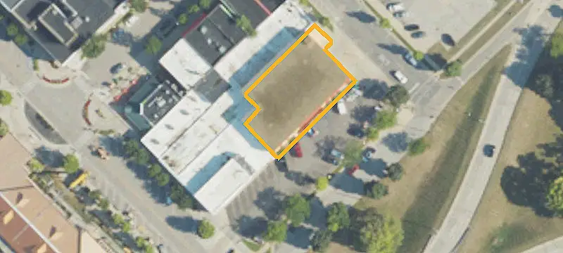 419 Main St