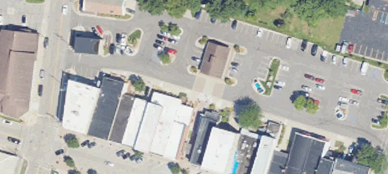 303 Main St