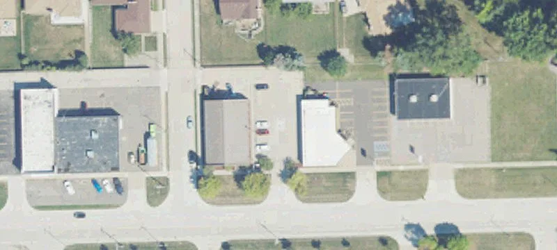 8 Mile Rd