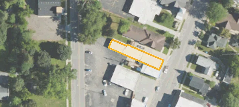 123 Main St