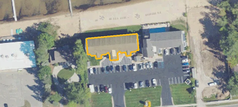 2211 Us Hwy 31st N