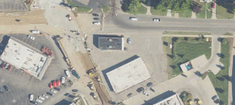 235 Riv Ave