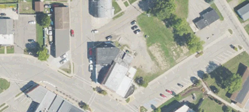 105 Grand Riv Rd