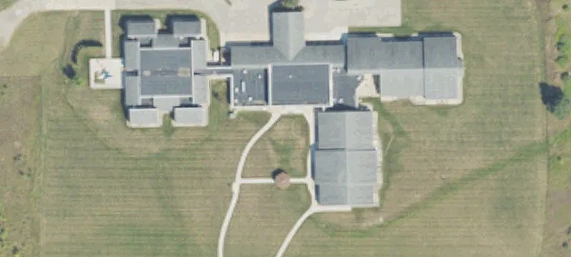 6086 Beechwood Dr