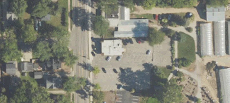 909 Lincoln Ave