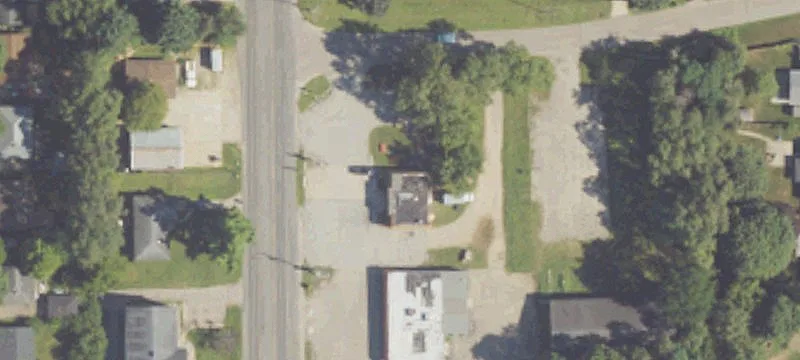 916 Nn Ave