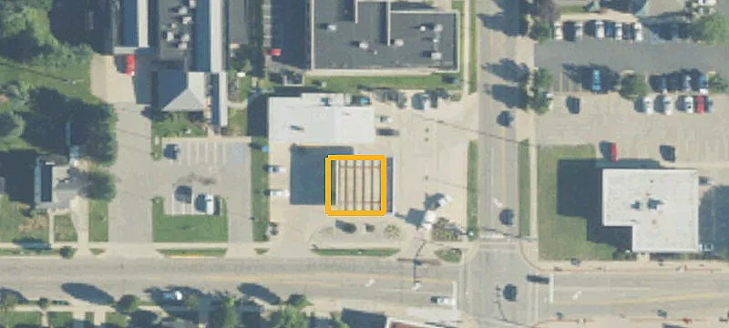 5 Main Ave