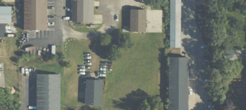 904 Chicago Dr