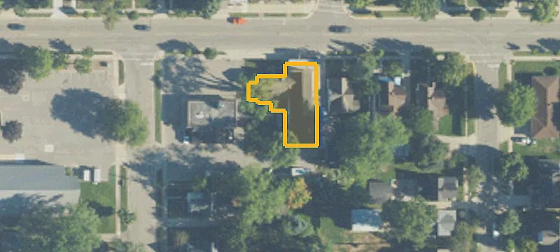 200 Main Ave