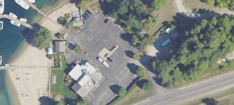 14045 Peninsula Dr