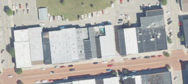 324 Main St