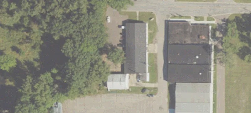 161 Commercial Ave