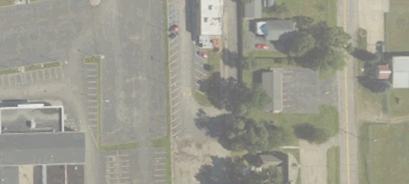 929 Columbia W Ave