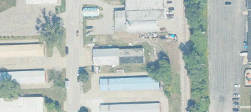 1350 Kooiman St