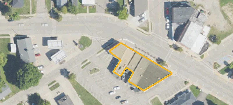 100 Grand Riv Rd
