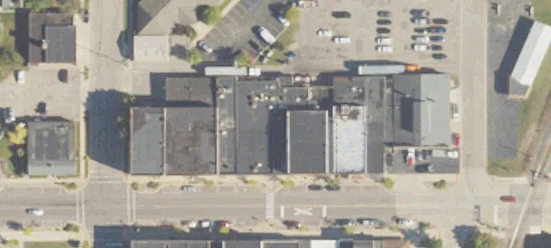 123 Main St