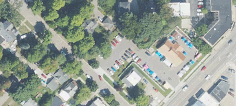 130 Adams St