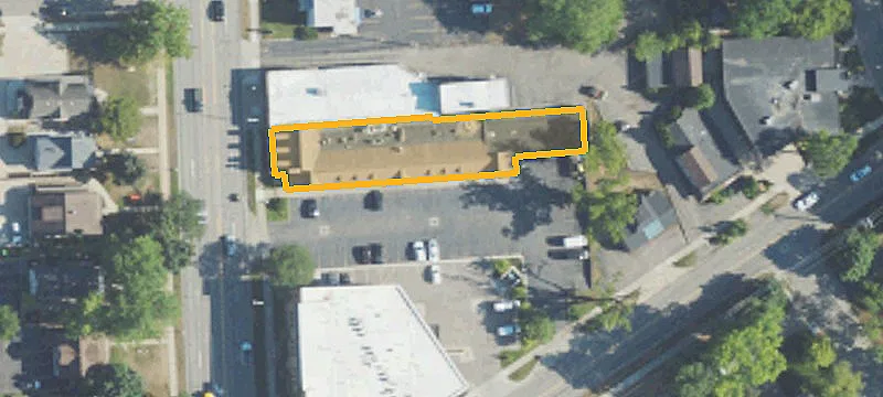 810 Main St