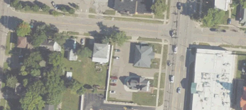 118 Paw Paw St
