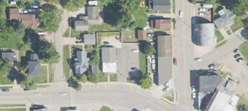 120 Grand Riv Rd