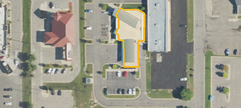 5611 Saginaw Hwy