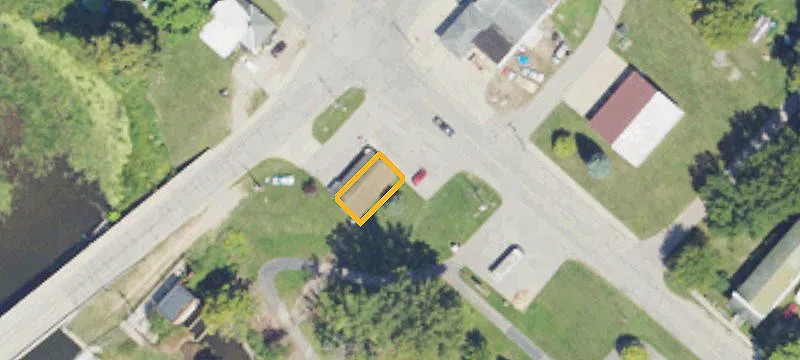 101 Main St