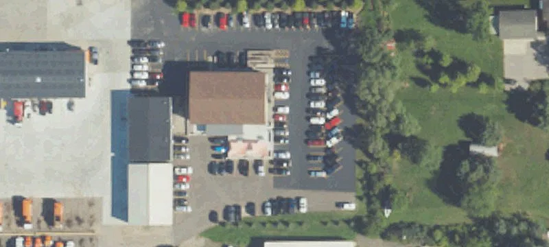 1296 Chicago Dr