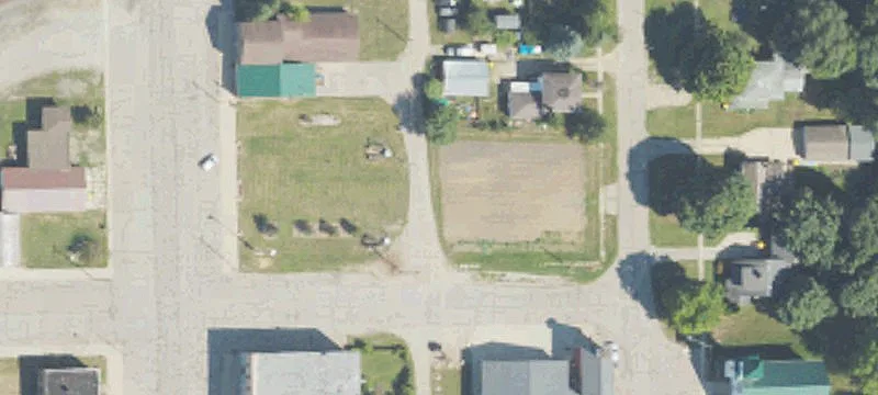 100 Main St