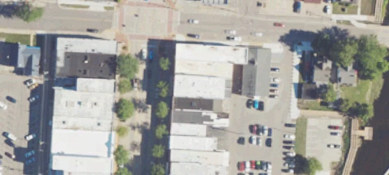 109 Main St