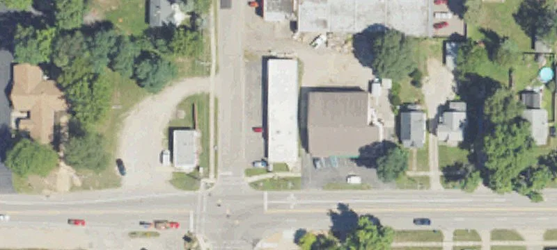 634 Lawrence Ave