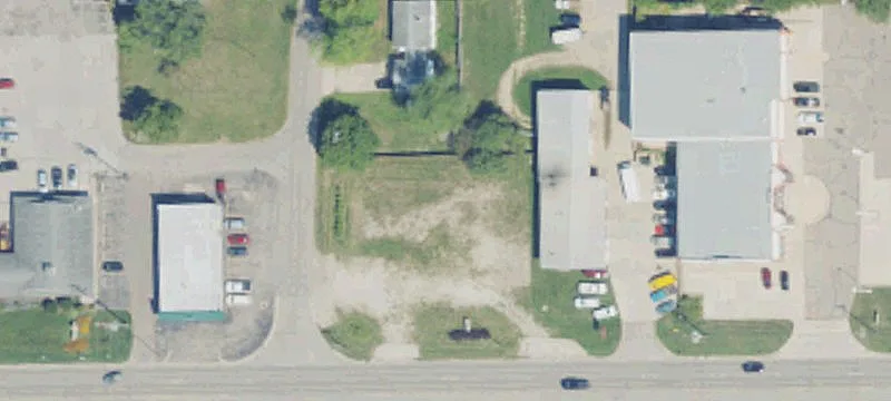 1101 M 21