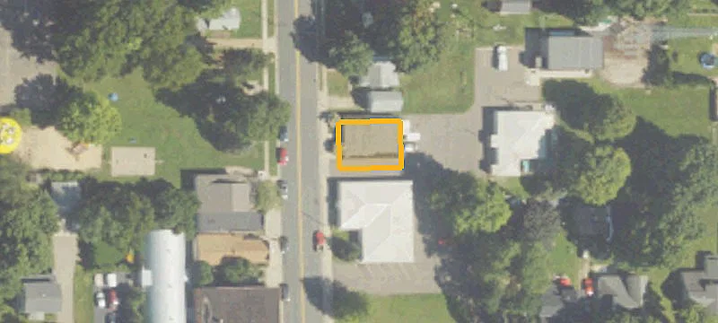 124 Main St
