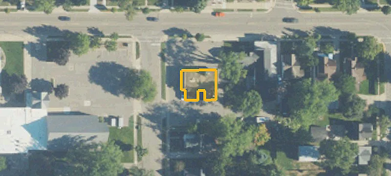 210 Main Ave