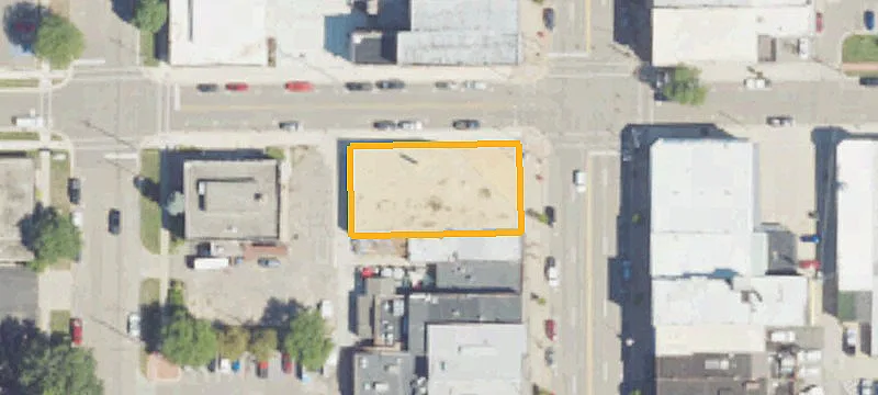 200 Cochran Ave