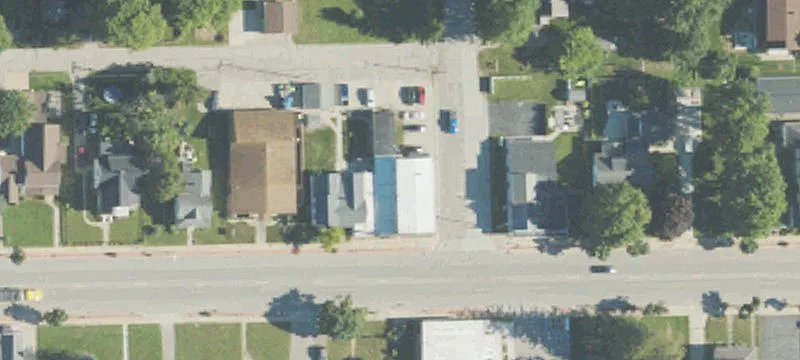 9904 Saginaw St