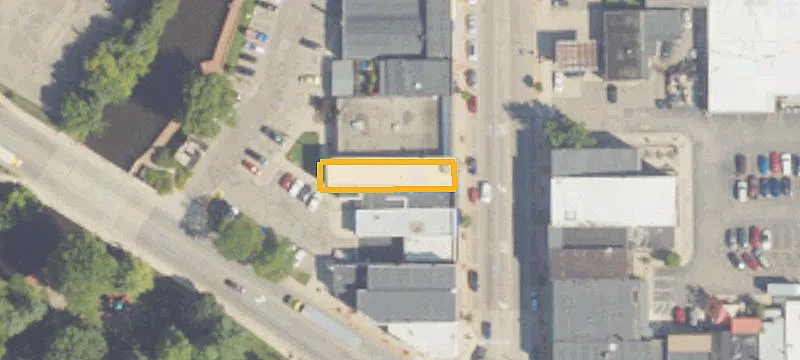 137 Main St