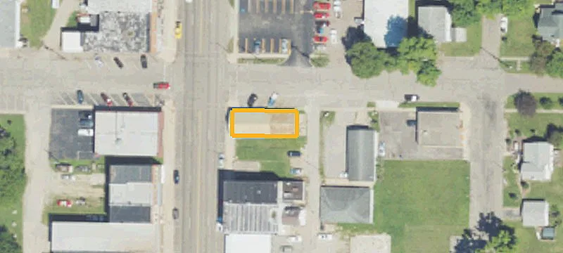 136 Main St