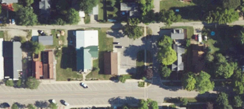 137 Main St