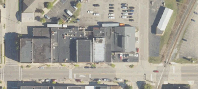 211 Main St