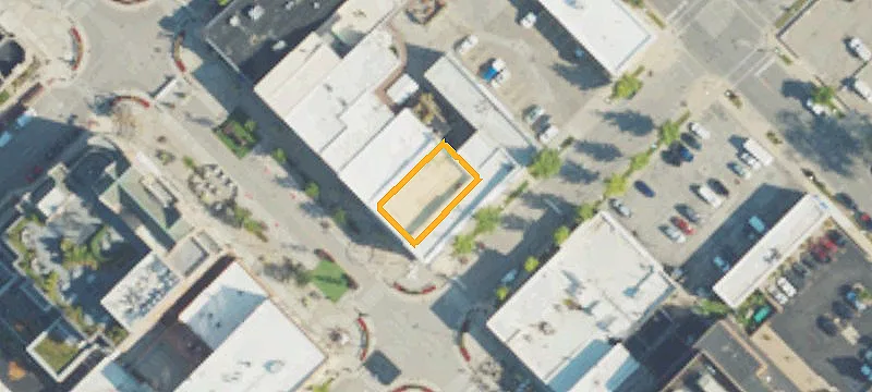 139 Main St