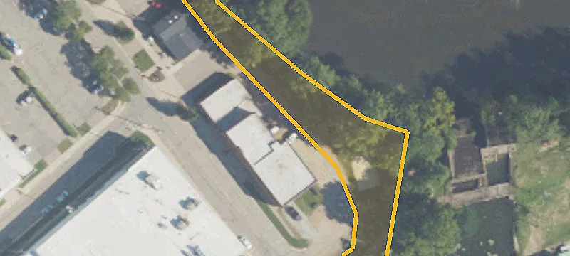 100 Water St