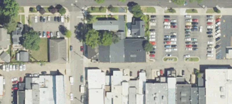 112 Eagle St