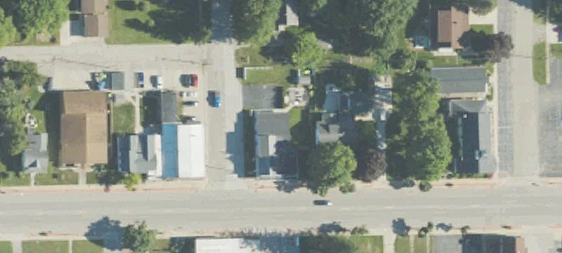 9894 Saginaw St