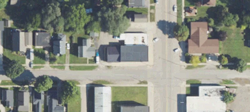 201 Main St
